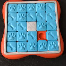 Used Outward Hound Nina Ottosson Challenge Slider Interactive Treat Puzzle Dog Enrichment Toy 