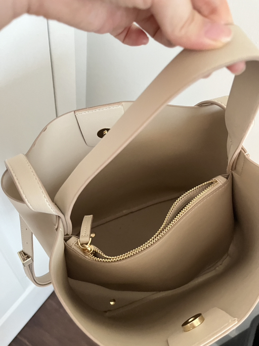 MANGO Beige Structured Tote Bag - Photo 3 view in Hudson County, NJ