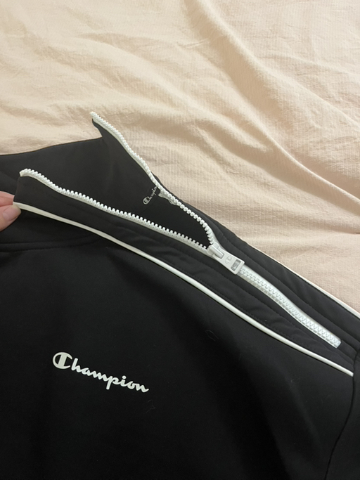 Champion Half-Zip Black Sweatshirt - Photo 3 view in Hudson County, NJ
