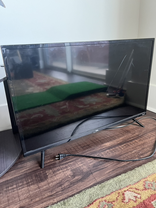 TCL Flat-Screen TV