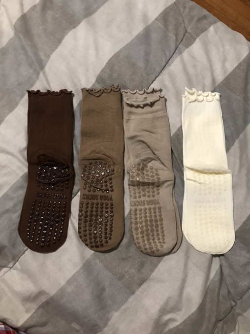 4 Pairs Pilates Socks with Grips