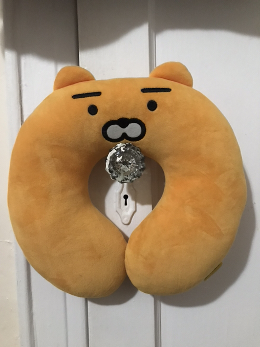 Kakao Ryan Travel Neck Pillow