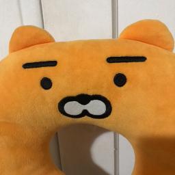 Kakao Ryan Travel Neck Pillow - Photo 3 view in Queens, NY