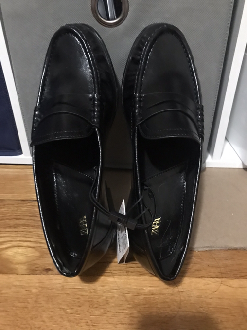 SOFT RUCHED LOAFERS - Photo 2 view in Queens, NY