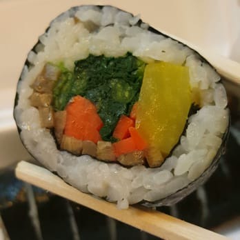 Vegetable Kimbap (야채김밥)